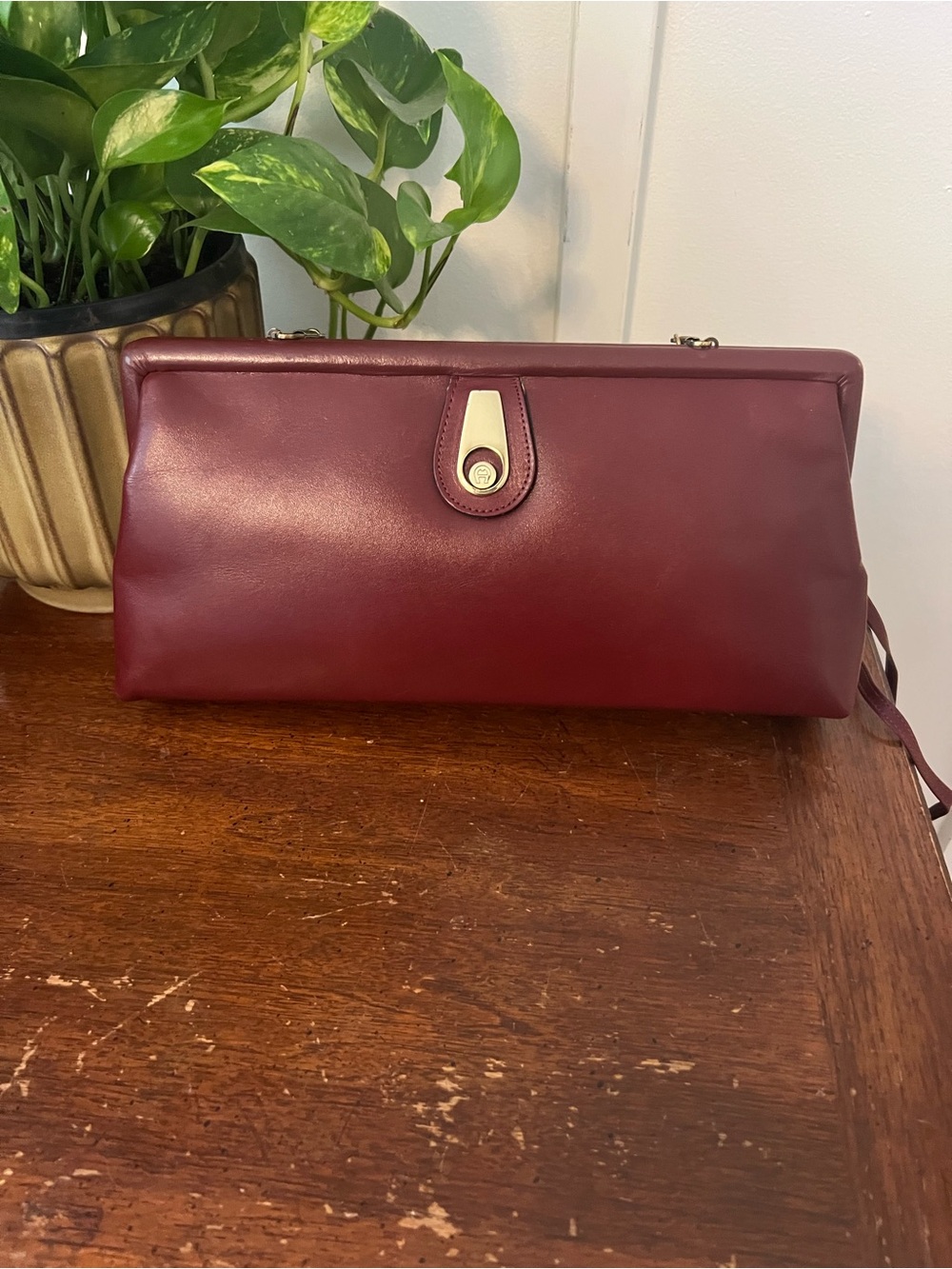 Vintage Etienne Aigner Burgundy Leather Frame Clutch Horseshoe Logo